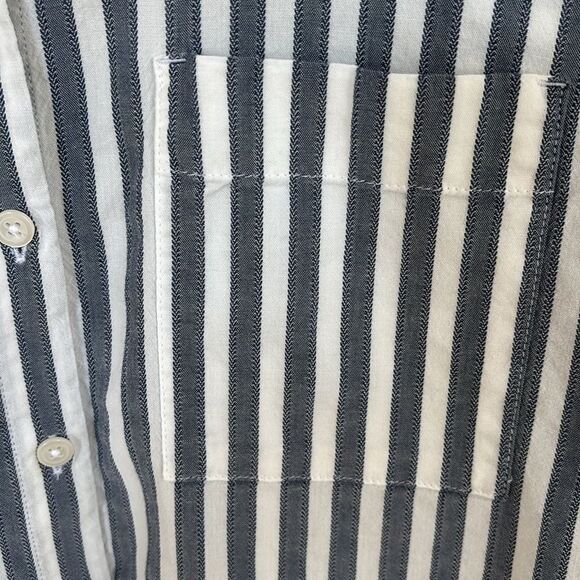 Madewell Daily Shirt In Stripe Short Sleeve Button Front Blue White Size Small - Picture 6 of 10